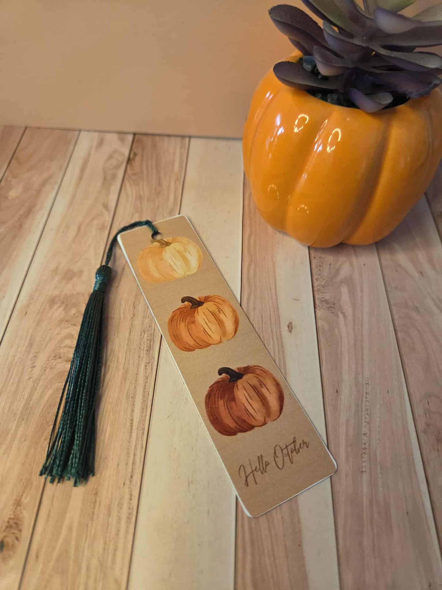 Marque pages " Hello October "