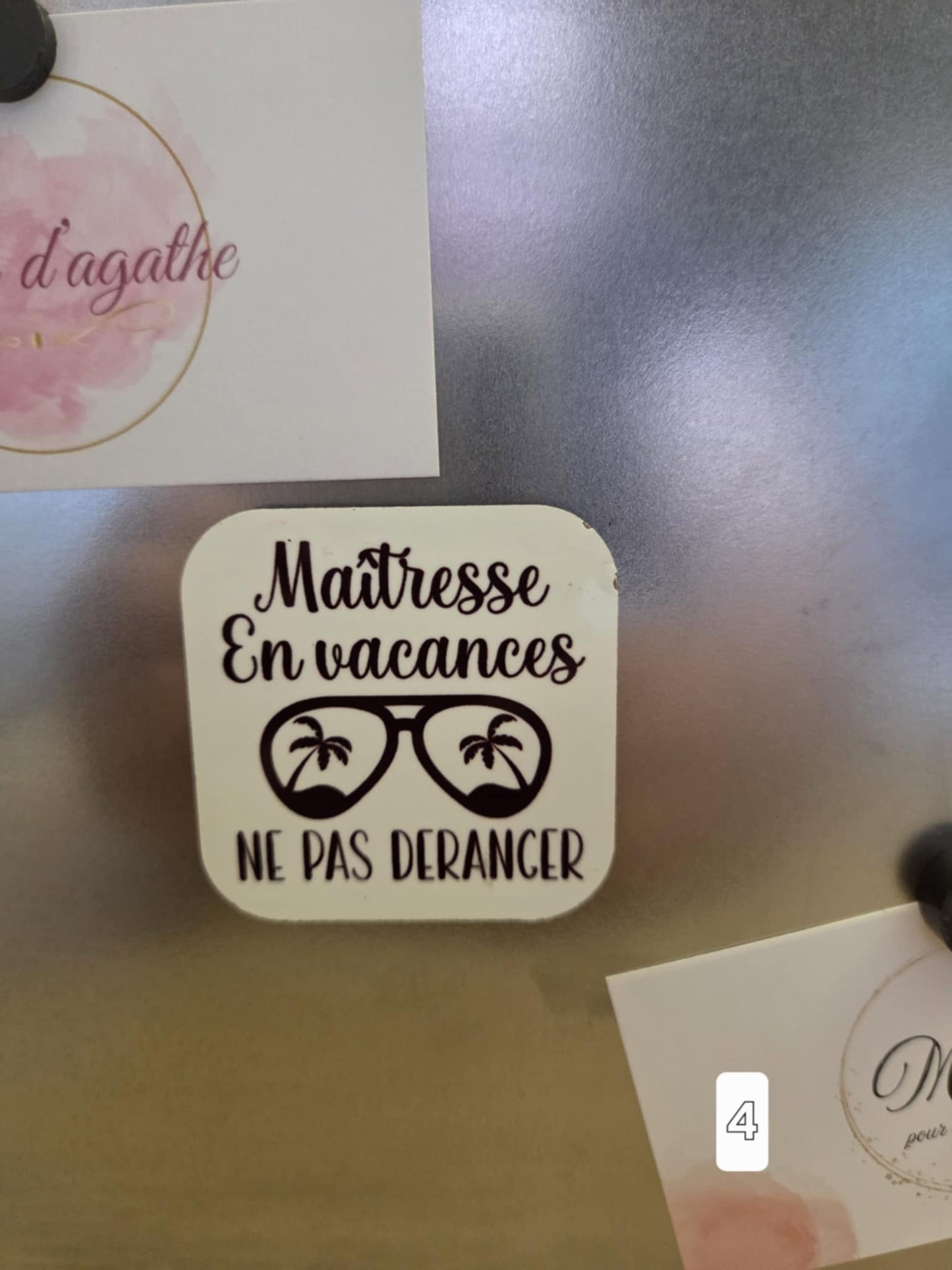 Magnet Carré Original – Votre Frigo, Votre Style